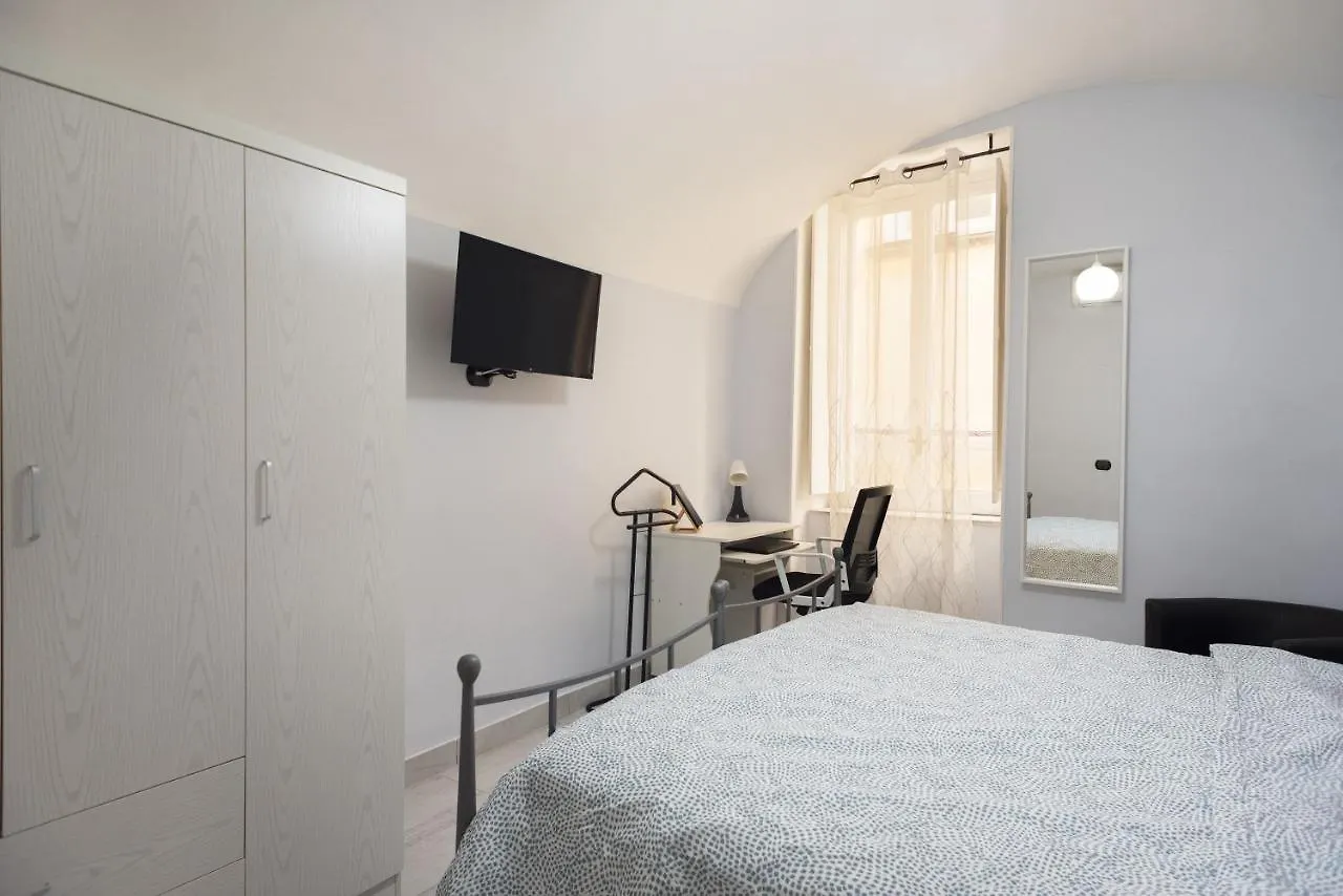 Residenza Beccadelli Apartment Naples